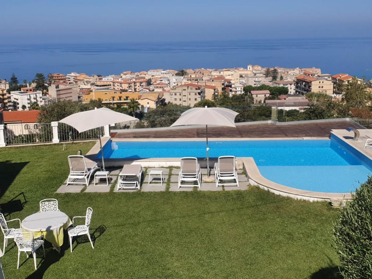 Villa Bella Vista Tropea Exterior foto