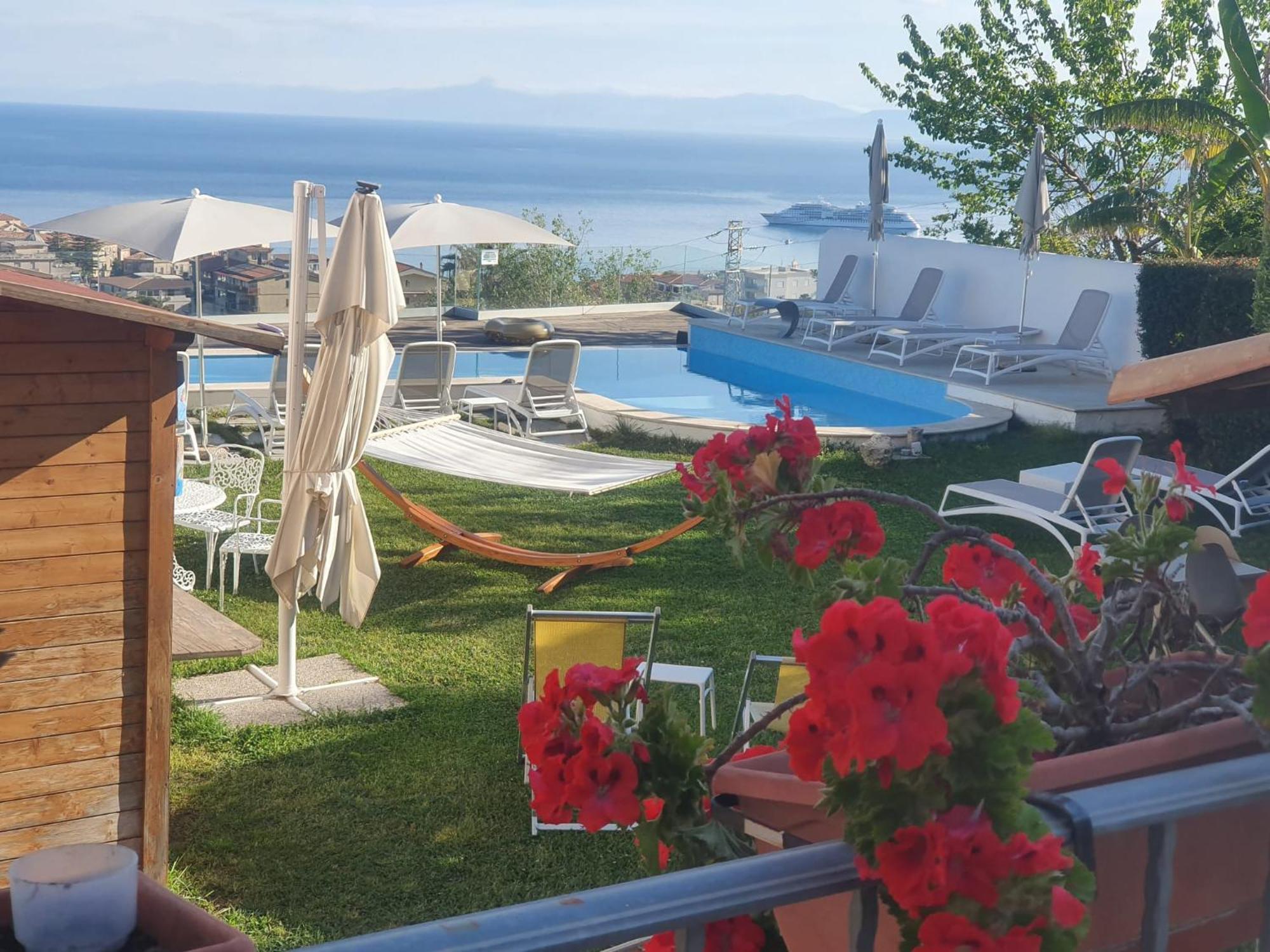 Villa Bella Vista Tropea Exterior foto