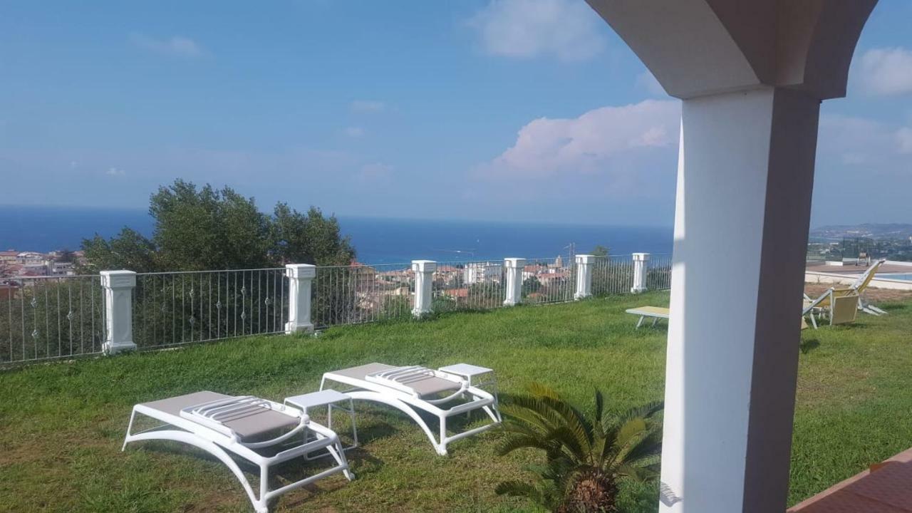 Villa Bella Vista Tropea Exterior foto